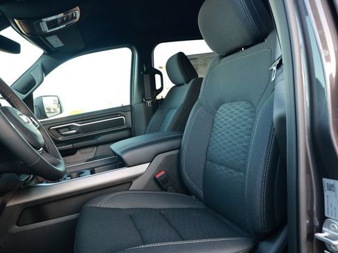 New 2026 RAM 1500 4x4 Crew Cab image 14