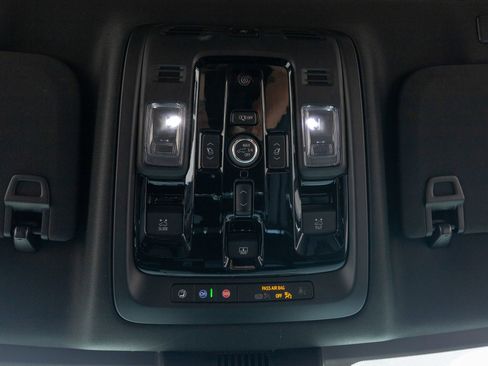 Used 2026 GMC Yukon AT4 Ultimate AWD/4WD image 29