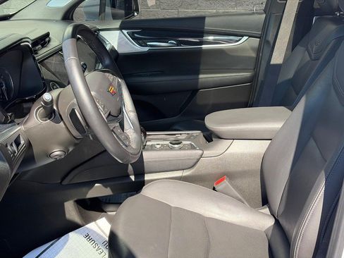 Used 2024 Cadillac XT5 Premium Luxury FWD image 16