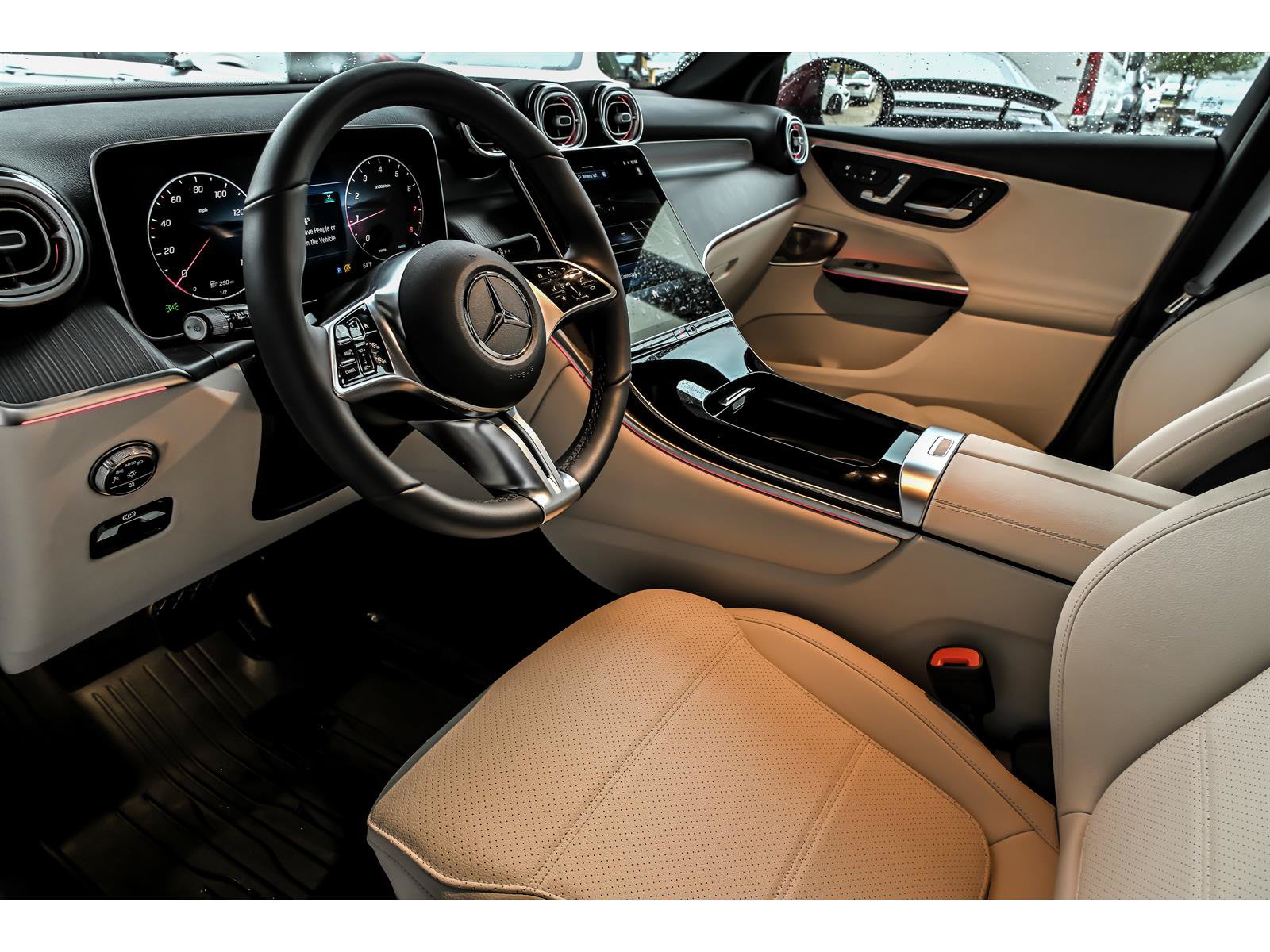 Used 2026 Mercedes-Benz GLC 300 4MATIC image 10