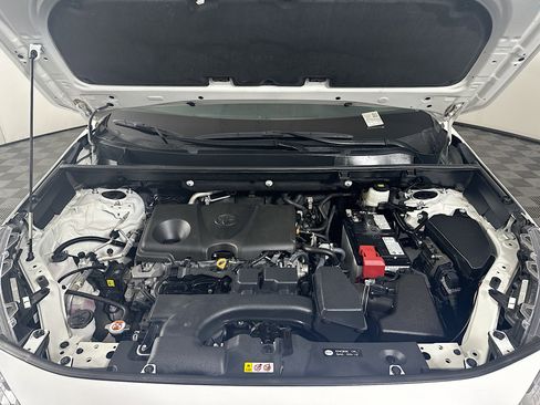 Used 2024 Toyota RAV4 LE image 33