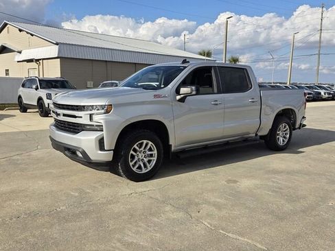 Used 2021 Chevrolet Silverado 1500 RST w/ Z71 Off-Road Package image 2