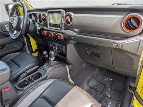 Used 2023 Jeep Gladiator Mojave w/ LED Lighting Group AWD/4WD image 21