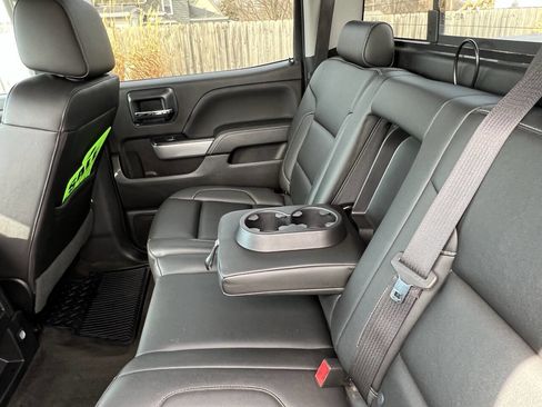 Used 2018 Chevrolet Silverado 1500 LT w/ All Star Edition image 20