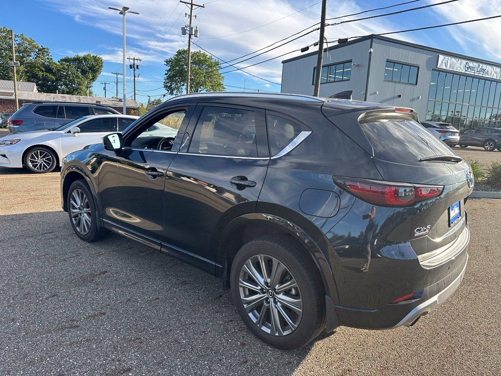 Used 2024 MAZDA CX-5 Signature AWD/4WD image 7