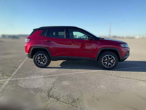 New 2026 Jeep Compass Trailhawk image 14