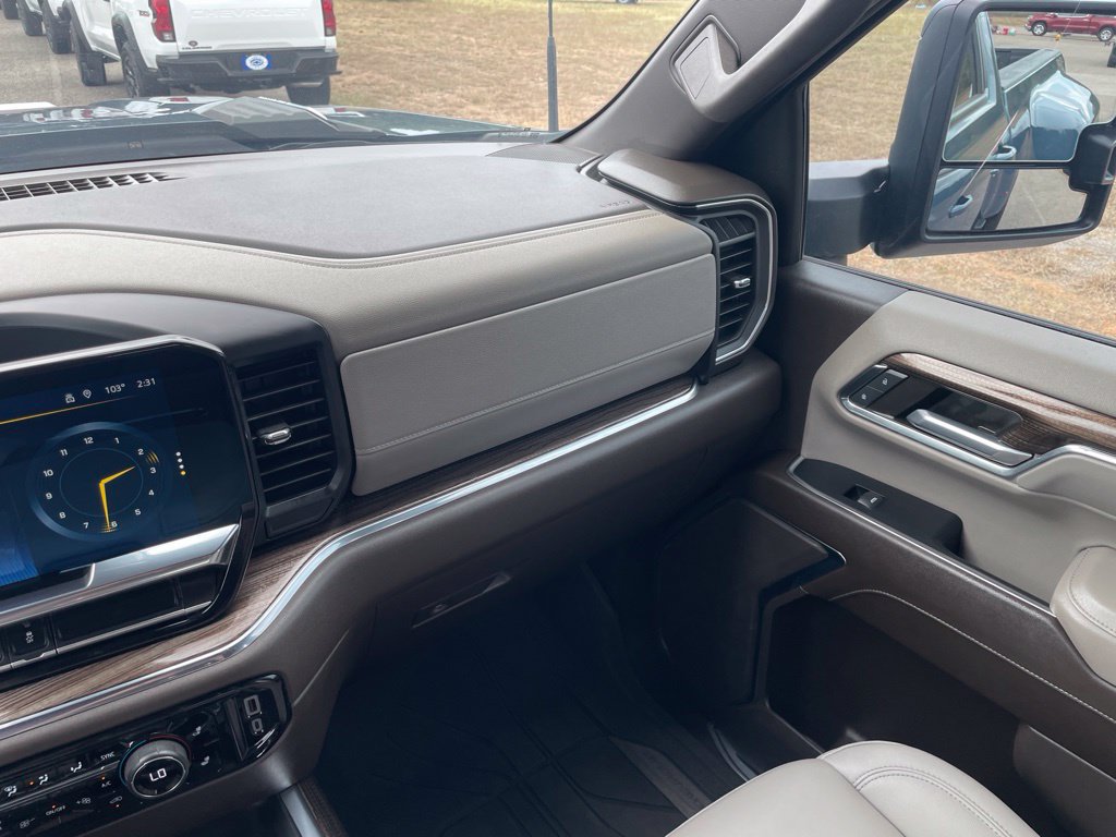 Used 2024 Chevrolet Silverado 3500 LT w/ Texas Edition AWD/4WD image 33