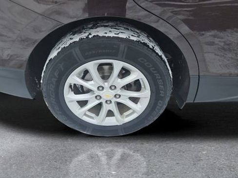 Used 2020 Chevrolet Equinox LT image 18