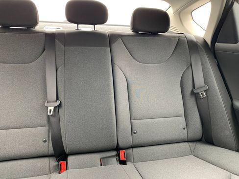 Used 2025 Kia K4 FWD image 36