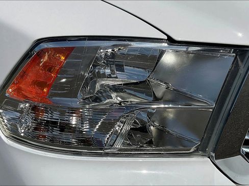 Certified 2019 RAM 1500 Big Horn image 27