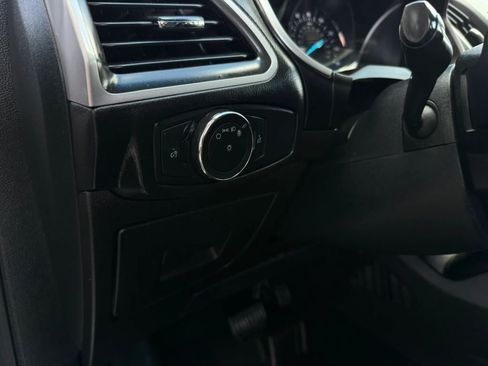 Used 2017 Ford Edge SEL w/ Equipment Group 201A FWD image 37