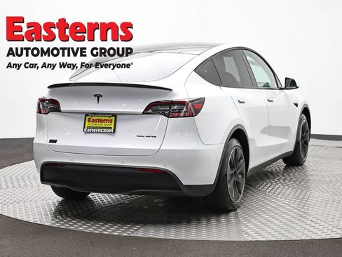 Used 2020 Tesla Model Y Long Range AWD/4WD image 5