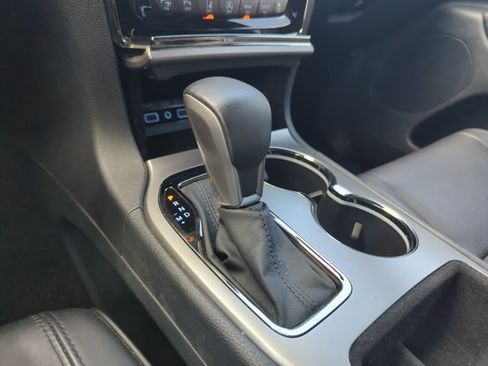 Used 2019 Jeep Grand Cherokee High Altitude RWD image 7