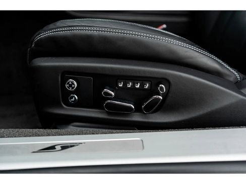 Used 2023 Bentley Continental GT V8 image 27