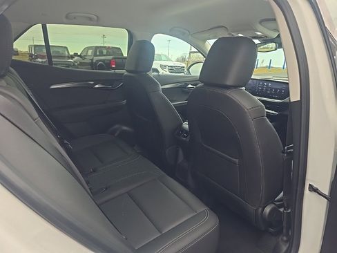 Used 2024 Buick Envision Preferred image 20