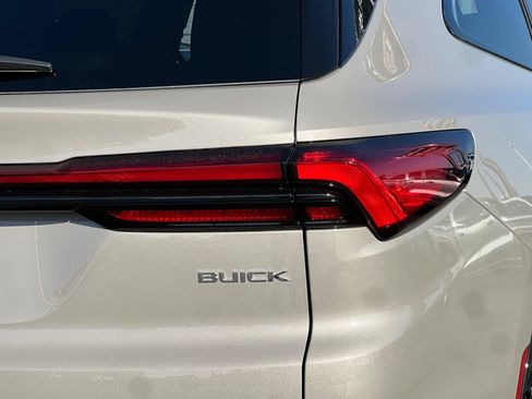 New 2026 Buick Enclave Sport Touring w/ Power Package FWD image 23