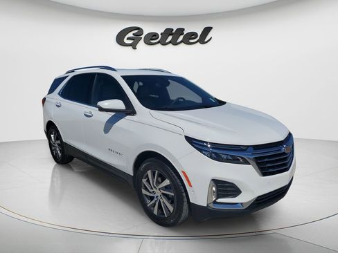 Used 2023 Chevrolet Equinox Premier image 2