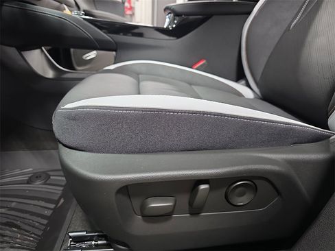 New 2026 Buick Envision Sport Touring image 29