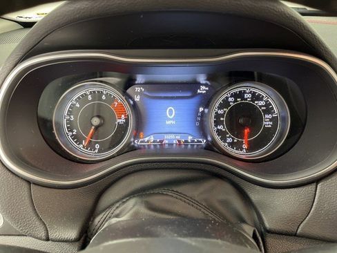 Used 2022 Jeep Cherokee Trailhawk w/ Comfort/Convenience Group image 19