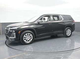 Used 2023 Chevrolet Traverse LS video 2
