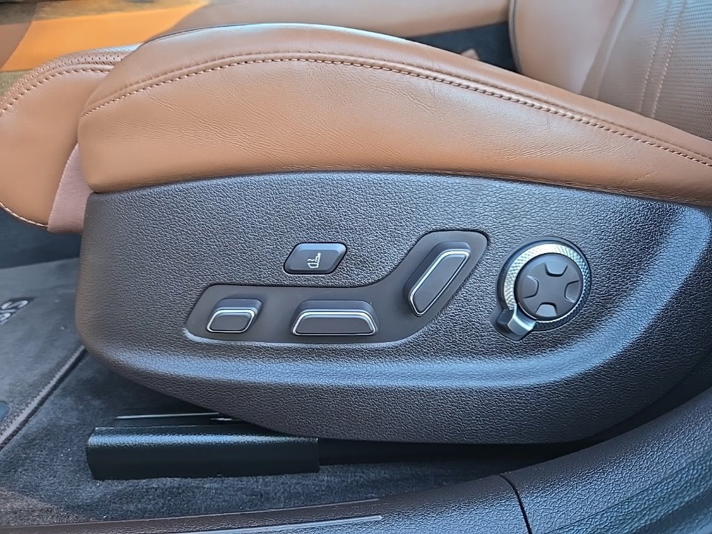 Used 2023 Genesis Electrified G80 AWD/4WD image 16