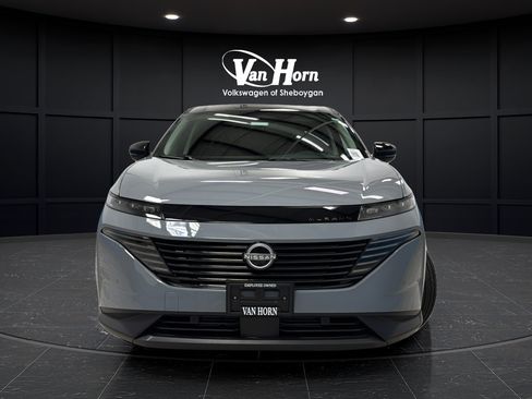 Used 2025 Nissan Murano SL AWD/4WD image 2