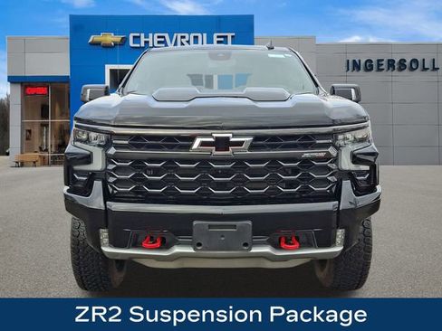Used 2024 Chevrolet Silverado 1500 ZR2 image 3