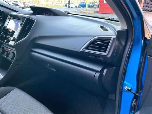 Used 2022 Subaru Impreza Premium image 11