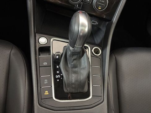 Used 2019 Volkswagen Jetta SEL image 34