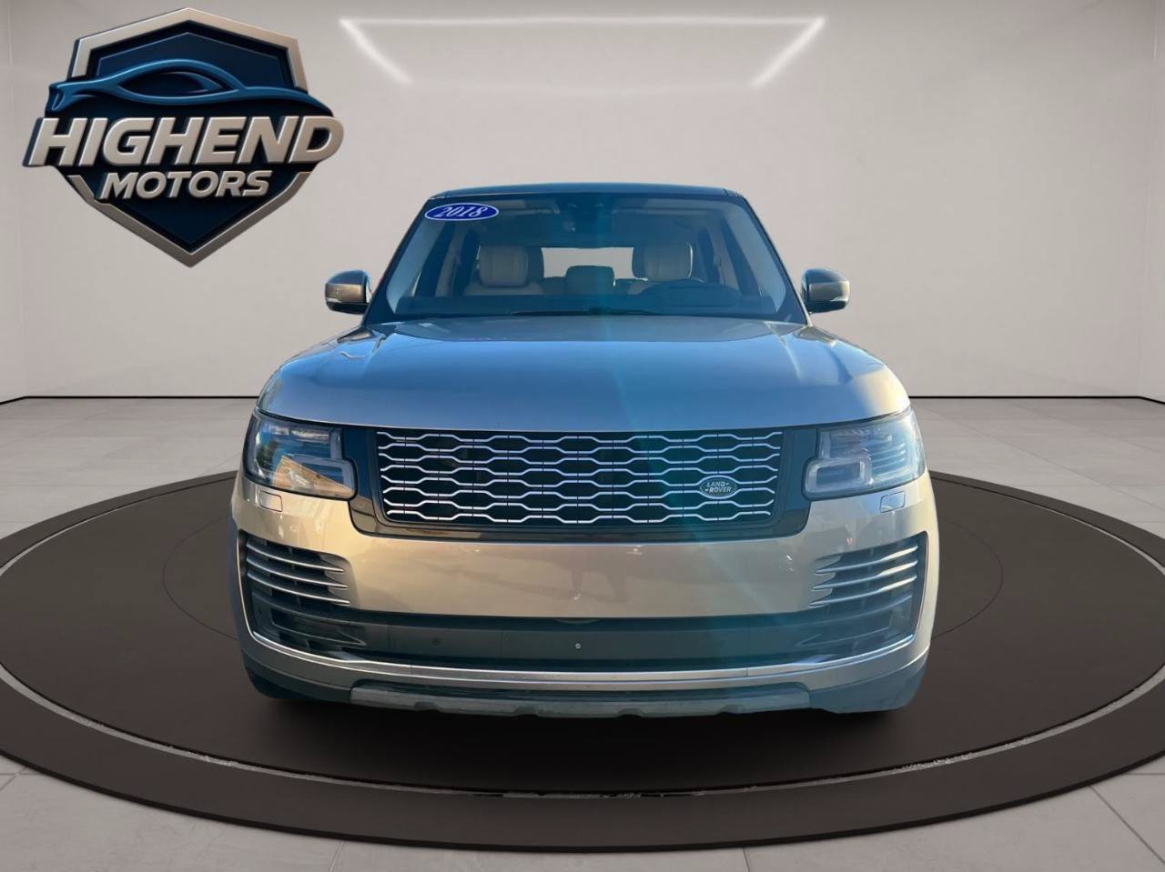 Used 2018 Land Rover Range Rover Supercharged AWD/4WD image 10