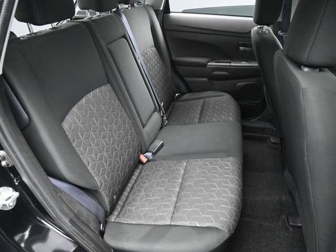 Used 2025 Mitsubishi Outlander Sport ES AWD/4WD image 28