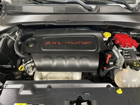 Used 2021 Jeep Compass Latitude w/ Convenience Group image 24