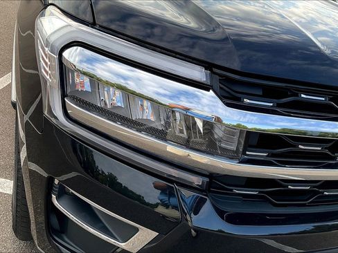 Used 2024 Ford Expedition Max Limited image 29