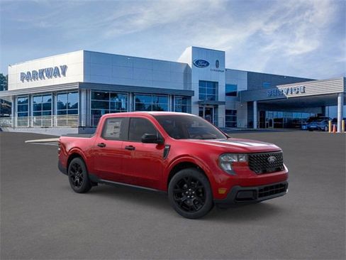 New 2025 Ford Maverick XLT w/ XLT Luxury Package image 7