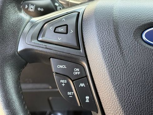 Used 2022 Ford Edge SEL AWD/4WD image 29