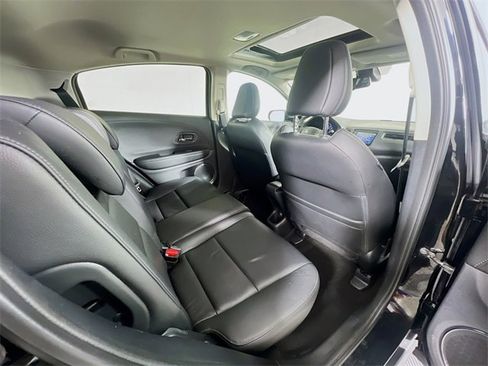 Used 2022 Honda HR-V EX-L image 19