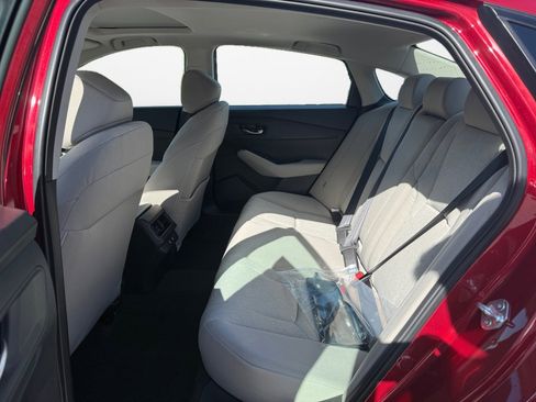 New 2025 Honda Accord SE image 13