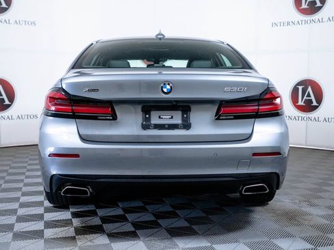 Certified 2023 BMW 530i xDrive w/ Premium Package AWD/4WD image 7