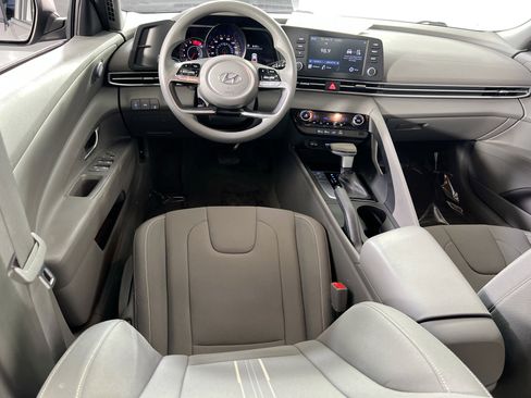 Used 2023 Hyundai Elantra SEL FWD image 20