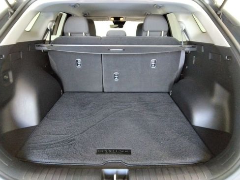 Used 2024 Kia Sportage LX image 10