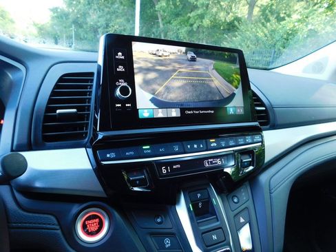 Certified 2025 Honda Odyssey EX-L image 11