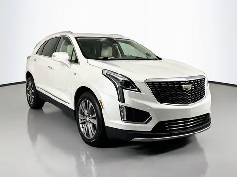 Used 2021 Cadillac XT5 Premium Luxury AWD/4WD image 3