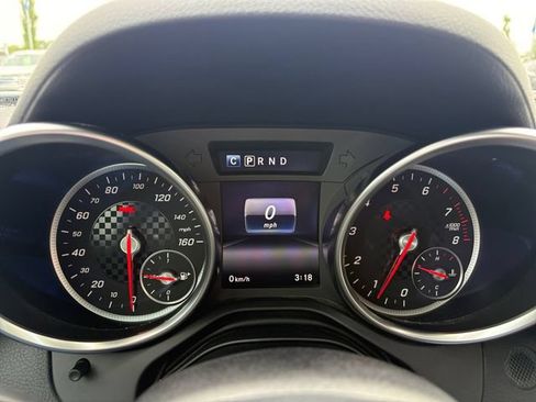 Used 2017 Mercedes-Benz SLC 300 image 24