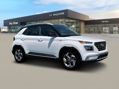 New 2025 Hyundai Venue Limited image 10