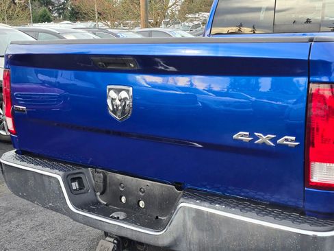 Used 2017 RAM 1500 Classic SLT image 14