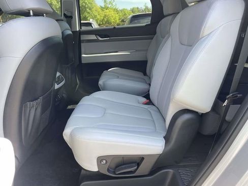 Used 2022 Hyundai Palisade SEL w/ Premium Package image 10