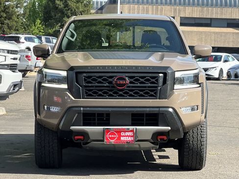 Used 2023 Nissan Frontier PRO-4X w/ Technology Package image 11