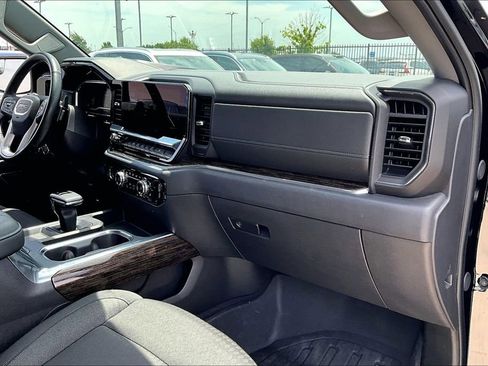 Used 2024 GMC Sierra 1500 Elevation AWD/4WD image 20