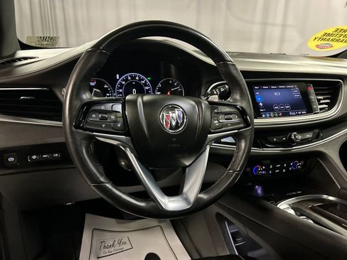 Used 2024 Buick Enclave Avenir w/ Avenir Technology Package AWD/4WD image 15