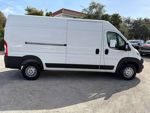 Used 2023 RAM ProMaster 2500 FWD image 7